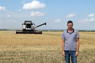 Семейная ферма из Алексеевского района получила новую субсидию