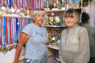 Жительница Сергиевского района личным примером продвигает сельский спорт
