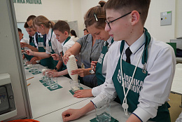 Первый в Самарской области агротехкласс по профилю «Биотехнологии и пищевое производство» открыл свои двери 